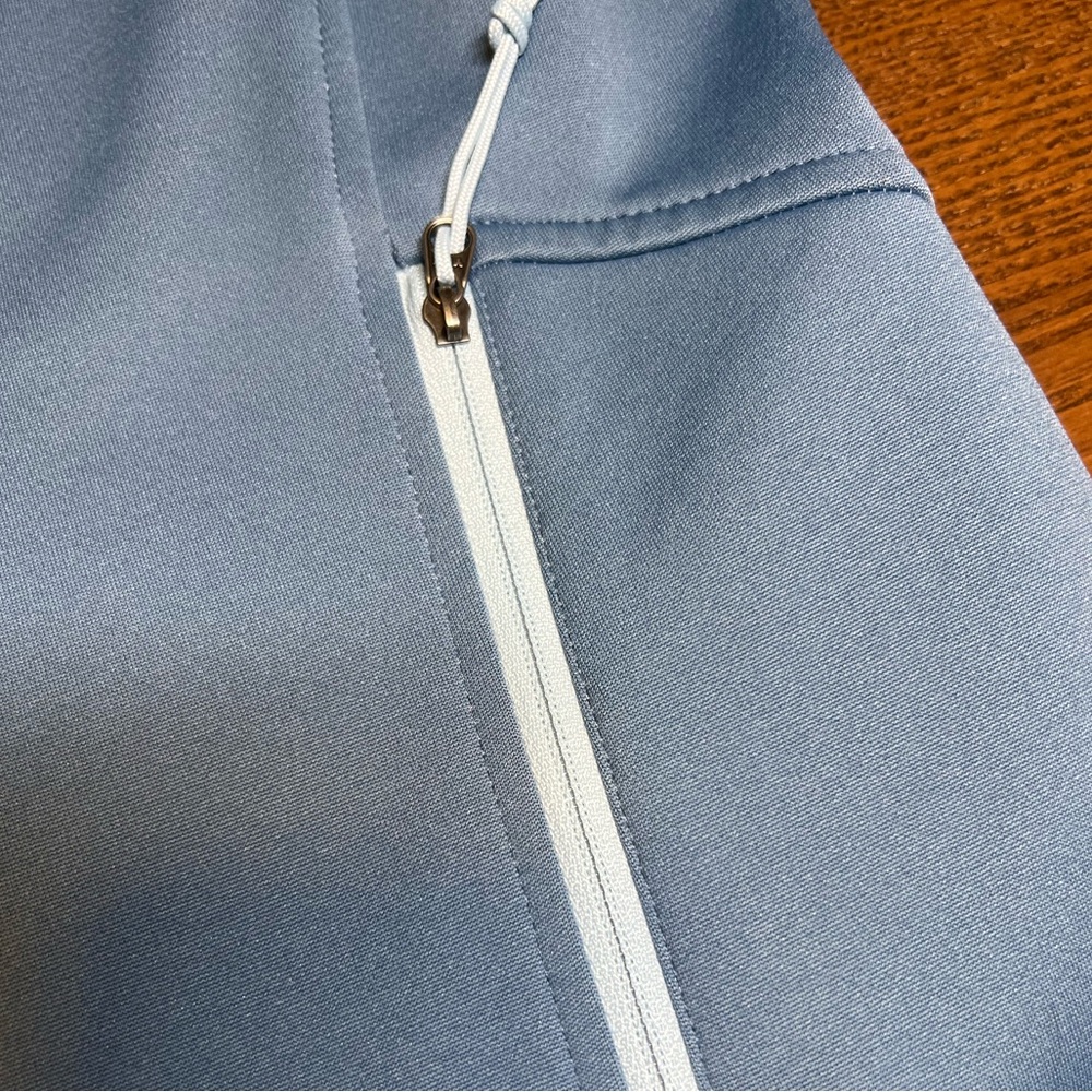 North face Baby Blue Jacket - Picture 8 of 12